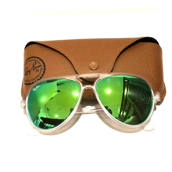 ray ban aviator plastic